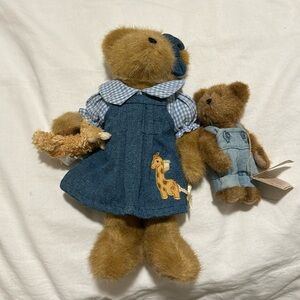 Boyd Bear Hayley and Austin.